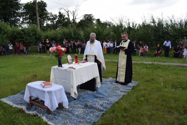 Slujbă misionară în satul Gulioaia, comuna Dîngeni, Protopopiatul Botoșani