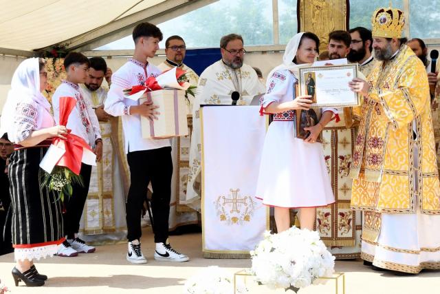 PS Nichifor Botoșăneanul a sfințit biserica filiei Broșteni a Parohiei Iacobeni