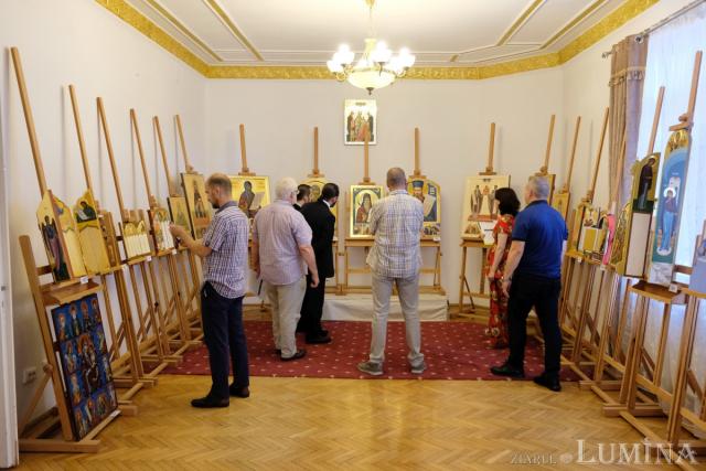 Evaluarea lucrărilor din concursul „Icoana ortodoxă - lumina credinţei”
