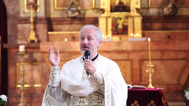 (Audio) Să faci Tu, Doamne, din inima mea, o candelă vie să arzi Tu în ea – Pr. Daniel Benga