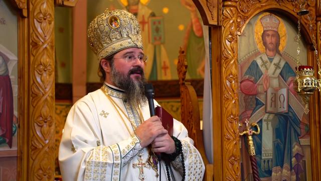 (Video) PS Macarie: „Numai Mântuitorul Hristos ne poate scoate din iureșul nebunesc al grijilor lumii!”