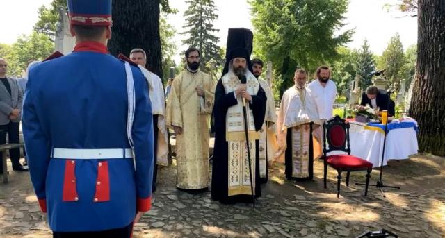 (Video) PS Părinte Nichifor a sfințit un monument închinat lui Mihail Kogălniceanu în cel mai mare cimitir ieșean