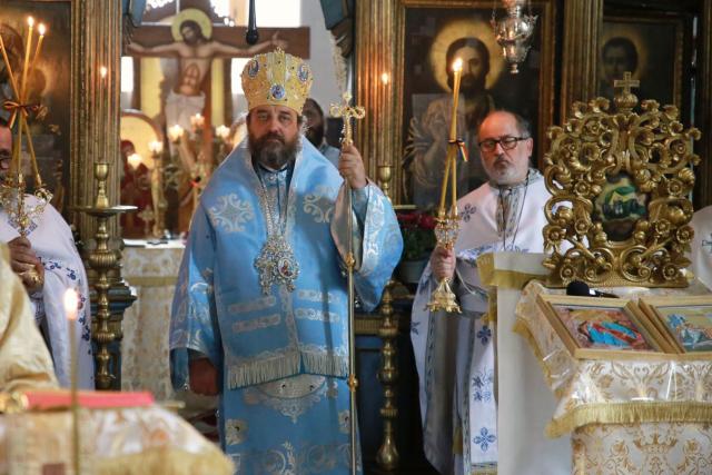 Hramul Centrului social-cultural „Sfântul Ilie” de la Miclăușeni. PS Părinte Nichifor Botoșăneanul a săvârșit Sfânta Liturghie