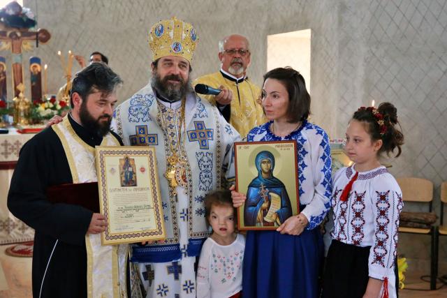 PS Nichifor Botoșăneanul, către credincioșii din Parohia Vlădiceni: „În această viață, poți să Îl cunoști pe Dumnezeu”