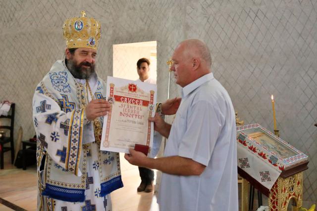 PS Nichifor Botoșăneanul, către credincioșii din Parohia Vlădiceni: „În această viață, poți să Îl cunoști pe Dumnezeu”