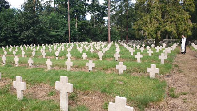 Memorialul Național din Łambinowice – morminte ale soldaților români în Polonia (I)