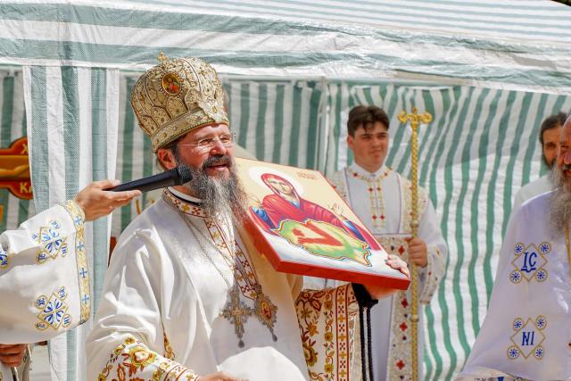 Liturghie arhierească de ziua Sfintei Teodora de la Sihla la Schitul Răpciunița – Poiana Maicilor, Neamț