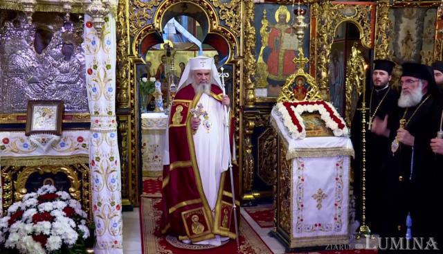 Părintele Patriarh Daniel a ajuns la Mănăstirea Putna