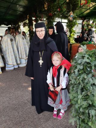 Sărbătorile Văratecului, triadă de bucurie duhovnicească pentru obștea monahală și pentru nemțeni