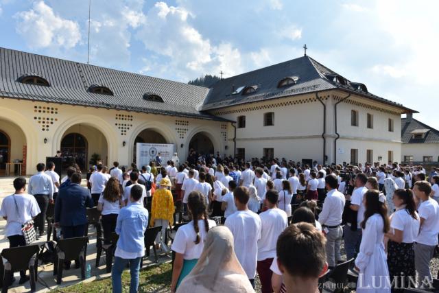 Congresul studențesc aniversar desfășurat la Mănăstirea Putna