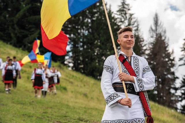 Serbarea de la Putna: De ce au ales tinerii acest loc pentru a exprima idealul de unitate al românilor