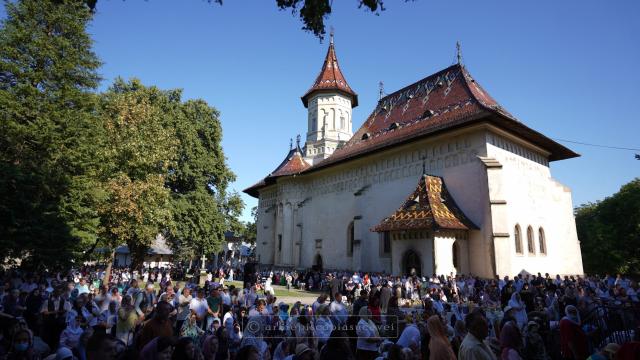 Duminica a VII-a după Rusalii la Catedrala Arhiepiscopală din Suceava – Mănăstirea „Sfântul Ioan cel Nou”