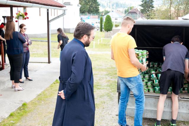 Tabăra „La poalele Călimanilor” sau cum să aduci bucuria în inima Harghitei