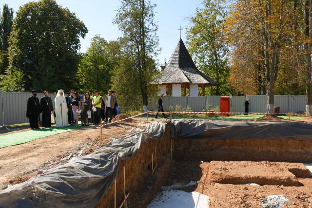 Patriarhul a anunţat începerea lucrărilor la Centrul de protejare şi promovare a patrimoniului cultural al Mănăstirii Snagov