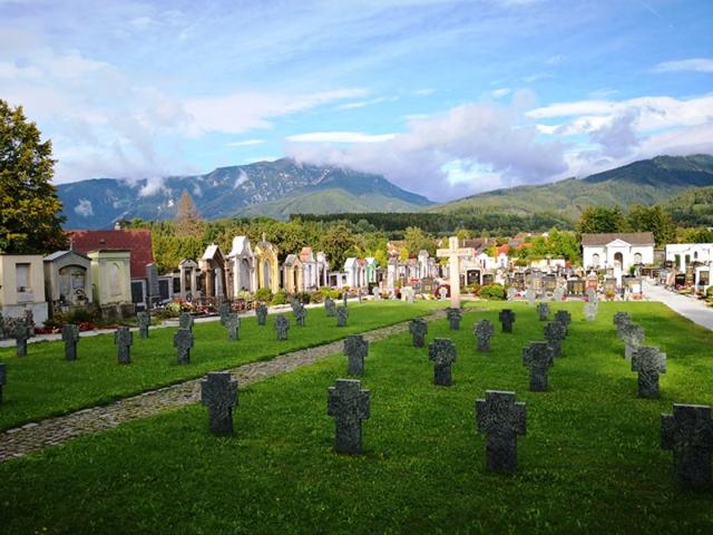 2800 km pe urmele ostașilor români din Primul Război Mondial, înmormântați în Austria și Slovenia