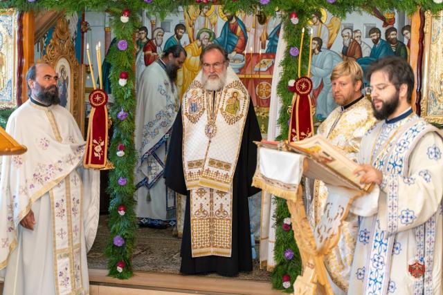 IPS Ioachim şi-a aniversat onomastica la Metocul chiriarhal Iteşti