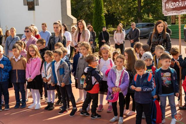 Debut de an şcolar la două instituţii ale Bisericii din Roman