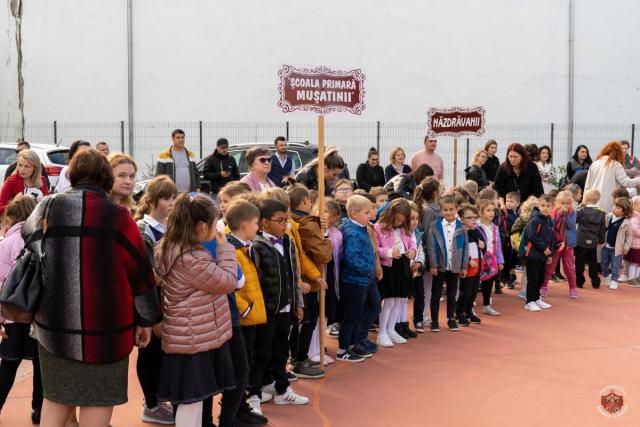 Debut de an şcolar la două instituţii ale Bisericii din Roman