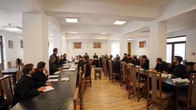 Întâlnire tematică pentru preoții misionari protopopești din Arhiepiscopia Sucevei și Rădăuților și Arhiepiscopia Iașilor
