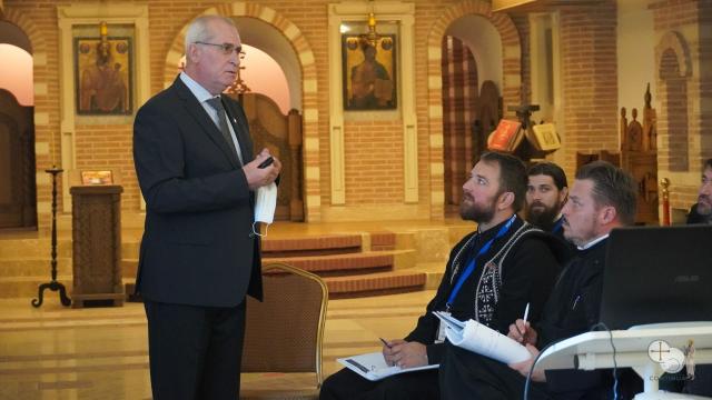 Cursurile pentru obținerea gradelor profesionale în preoție au ajuns la final