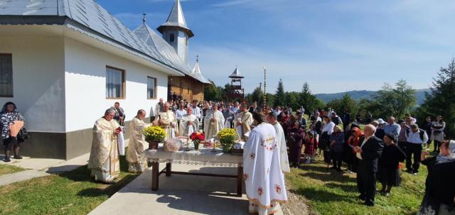 Rugăciuni de binecuvântare în Parohia Poiana II Dărmănești