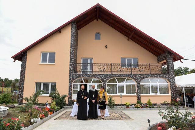 PS Antonie a slujit la Parohia botoșăneană „Sfântul Ierarh Nicolae” Bucecea