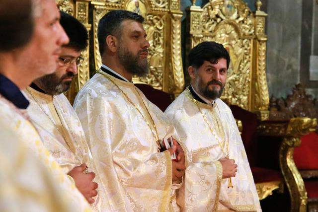 20 de ani de activitate în ogorul Bisericii: Promoția 2001 a Facultății de Teologie Ortodoxă s-a reîntâlnit la Iași