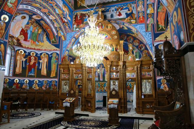 Biserica Parohiei Curechiștea a fost târnosită de PS Nichifor Botoșăneanul