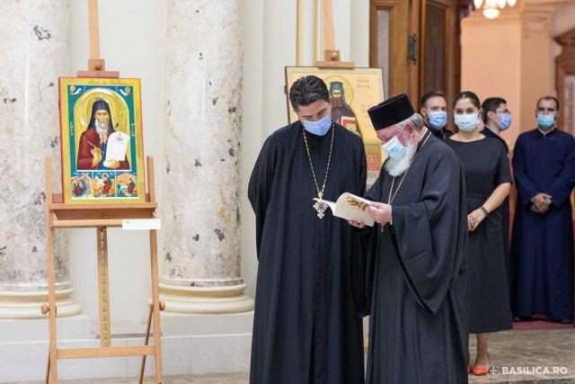 Concursul de iconografie 2021 a resuscitat preocuparea artiștilor pentru Crucea funerară și Pomelnicul de ctitorie