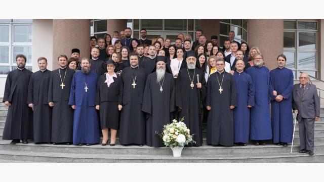 Revederea promoției 2001 a Facultăţii de Teologie Ortodoxă din Alba Iulia