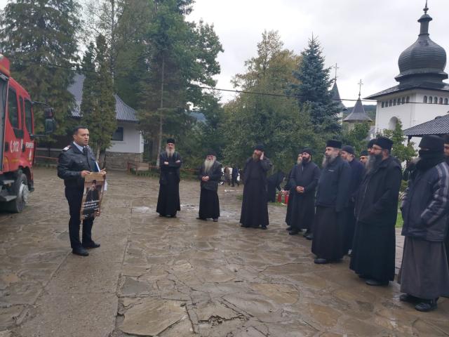 Instructaj PSI la Mănăstirea Sihăstria
