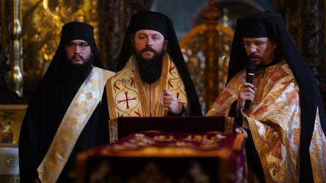 Sfântul Ioan cel Nou a binecuvântat orașul Suceava, racla cu cinstitele sale moaște fiind purtată astăzi în procesiune