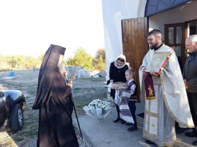 PS Antonie a slujit în Parohia „Sfântul Ioan cel Nou de la Suceava” - Voloviţa, Soroca