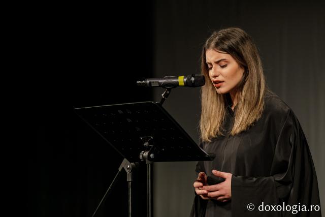 Concert de muzică psaltică la Teatrul Național din Iași, marca IBMF
