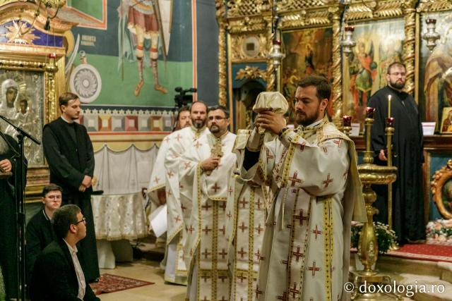 Slujbă de Priveghere, în cadrul Festivalului de Muzică Bizantină de la Iași