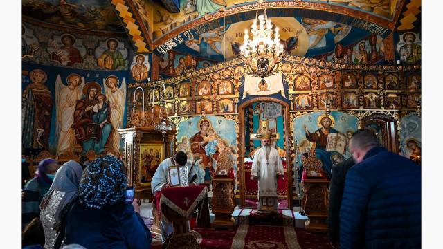 „Când nu reușim să răspundem la dragoste tot cu dragoste, ne dezumanizăm, ne degradăm din punct de vedere spiritual.” – PS Ignatie
