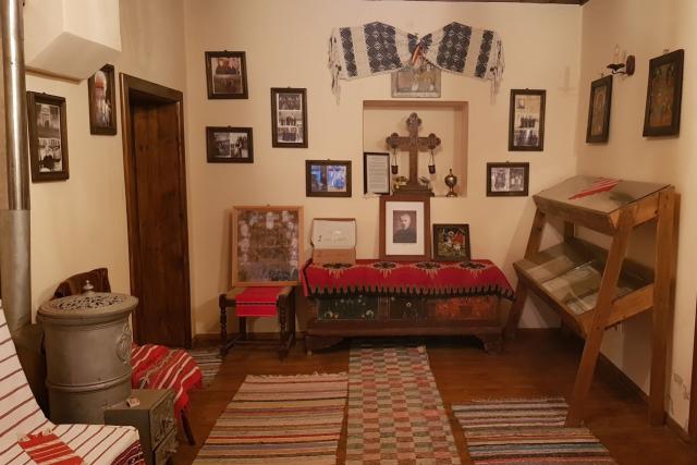 Pelerinaj pe urmele părintelui Dumitru Stăniloae