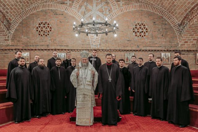 Grupul psaltic „Theologos” al Episcopiei Ortodoxe Române a Maramureșului și Sătmarului împlinește 6 ani de activitate