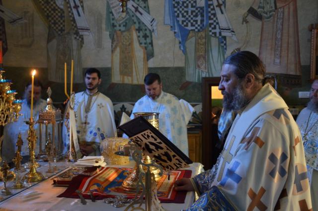 Hramul Schitului Vovidenia al Mănăstirii Neamț