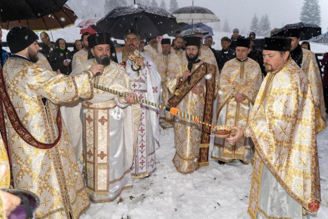Lucrările bisericii din Pajiștea-Palanca, Protopopiatul Moinești, au fost binecuvântate