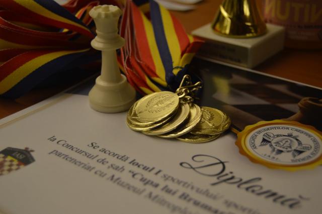 Prima ediție a concursului de șah „Cupa lui Brumar”, organizată de  ASCOR Iași