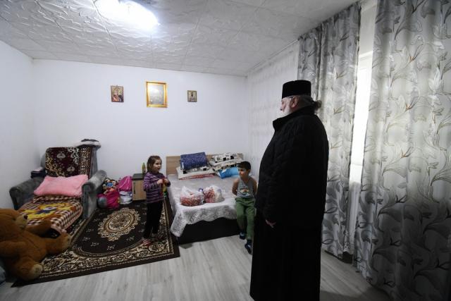 Daruri pentru membrii Casei „Sfântul Stelian” din satul Ion Neculce