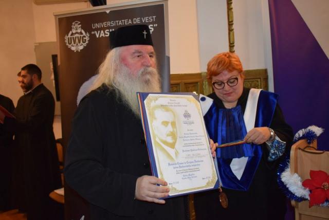 IPS Ioan, Mitropolitul Banatului, a primit titlul de Doctor Honoris Causa al Universității de Vest „Vasile Goldiș” din Arad