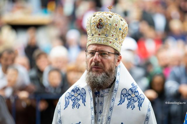 Mesajul Preasfințitului Părinte Emilian Crișanul, Episcop-vicar al Arhiepiscopiei Aradului, cu prilejul Sfintelor Sărbători 2021-2022