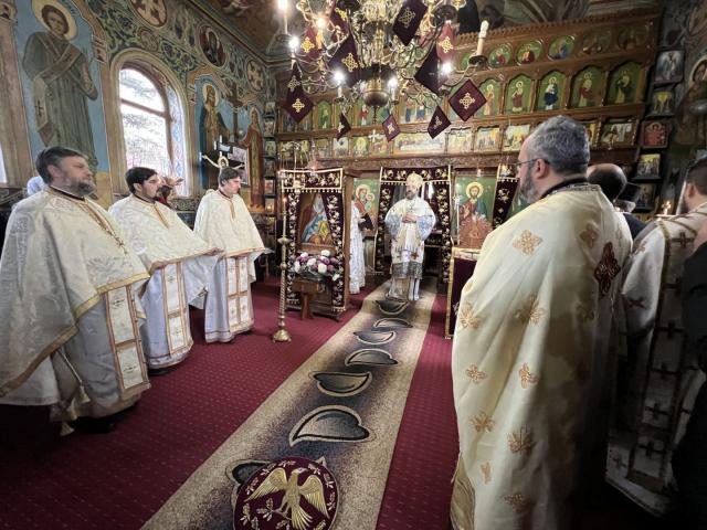 Slujbe arhierești în județul Botoșani: PS Nichifor Botoșăneanul a slujit la Parohiile Mihai Viteazu și Rediu