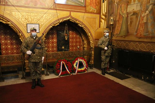 Înfăptuitorii Unirii Principatelor, pomeniți la Mănăstirea „Sfinții Trei Ierarhi”. IPS Teofan: „Mult bine au făcut națiunii române”
