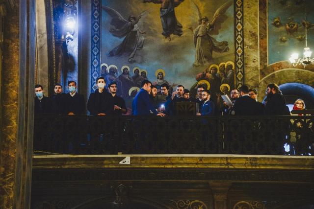 Hramul Facultății de Teologie din Iași, în prezența a trei ierarhi. Unui părinte profesor emerit i-a fost acordată distincția „Crucea Patriarhală”