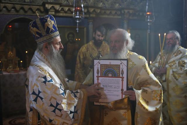 IPS Părinte Mitropolit Teofan în Duminica vindecării leproșilor: „Recunoștința față de Dumnezeu se arată prin participarea noastră la Dumnezeiasca Liturghie”