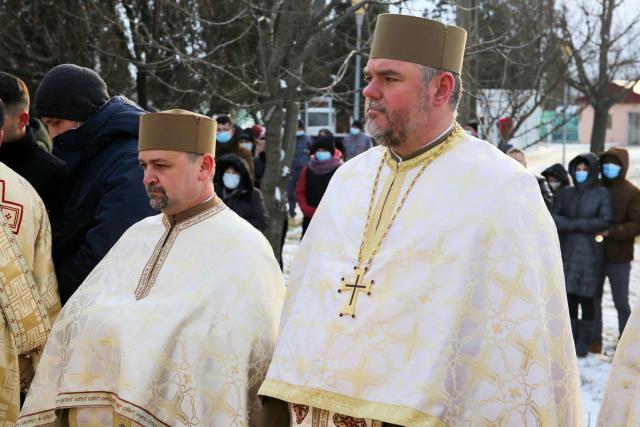 Paraclisul Centrului de asistență medico-socială din Bivolari, renovat de Batalionul 151 Infanterie, a fost târnosit duminică