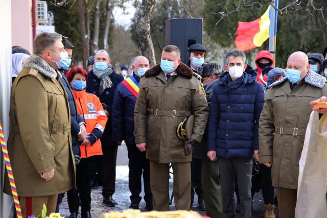 Paraclisul Centrului de asistență medico-socială din Bivolari, renovat de Batalionul 151 Infanterie, a fost târnosit duminică